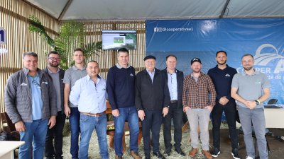 1&ordf; EXPO FEIRA MONDA&Iacute;: Estender os la&ccedil;os a comunidade 