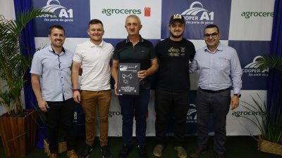 Acima de 800 matrizes, 3&ordm; lugar Olmar Pauli de Tun&aacute;polis