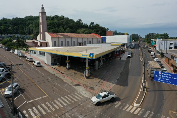 Posto Combust&iacute;vel - Descanso