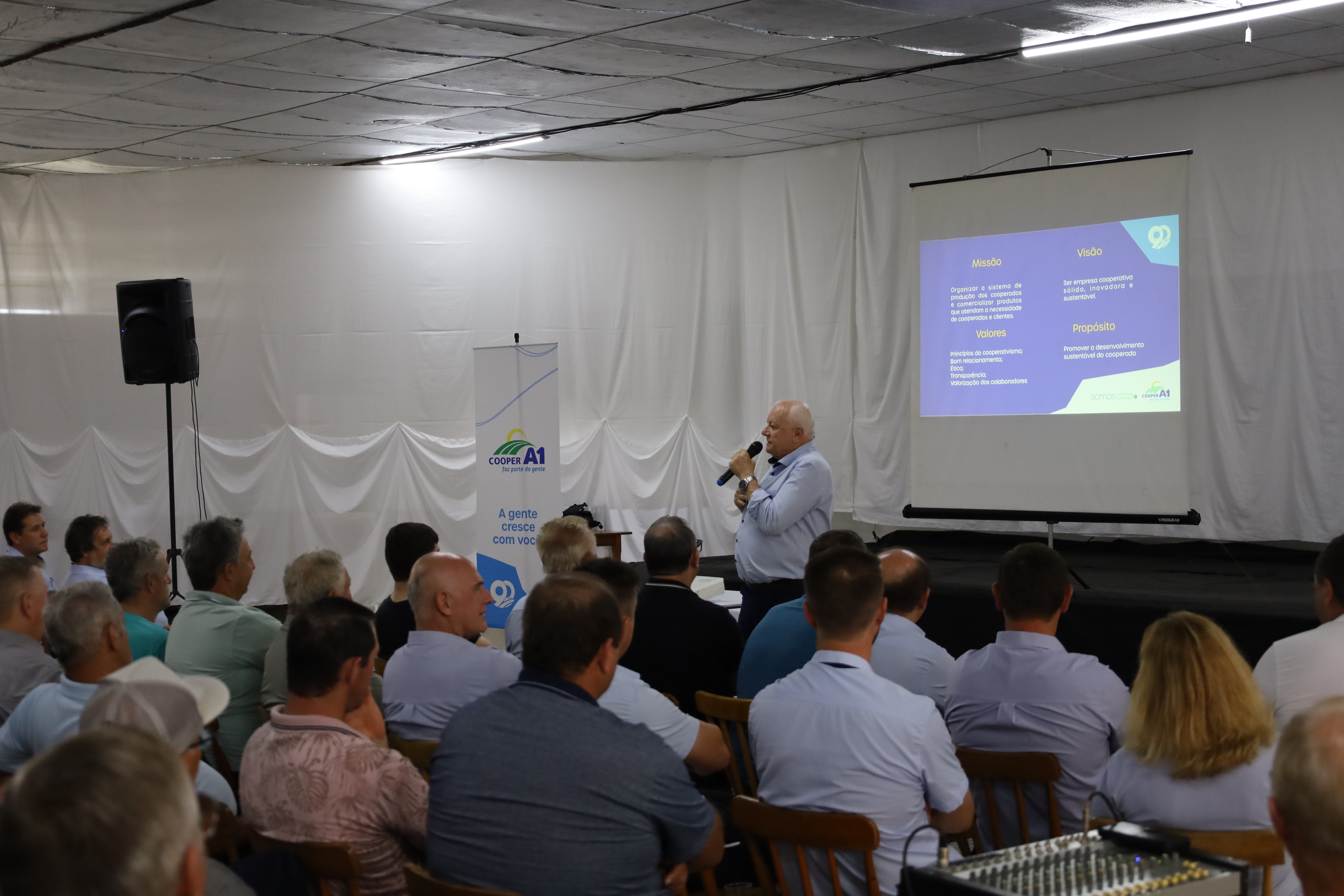 AGE: Cooper A1 tem aprovação dos cooperados na Assembleia Geral Extraordinária