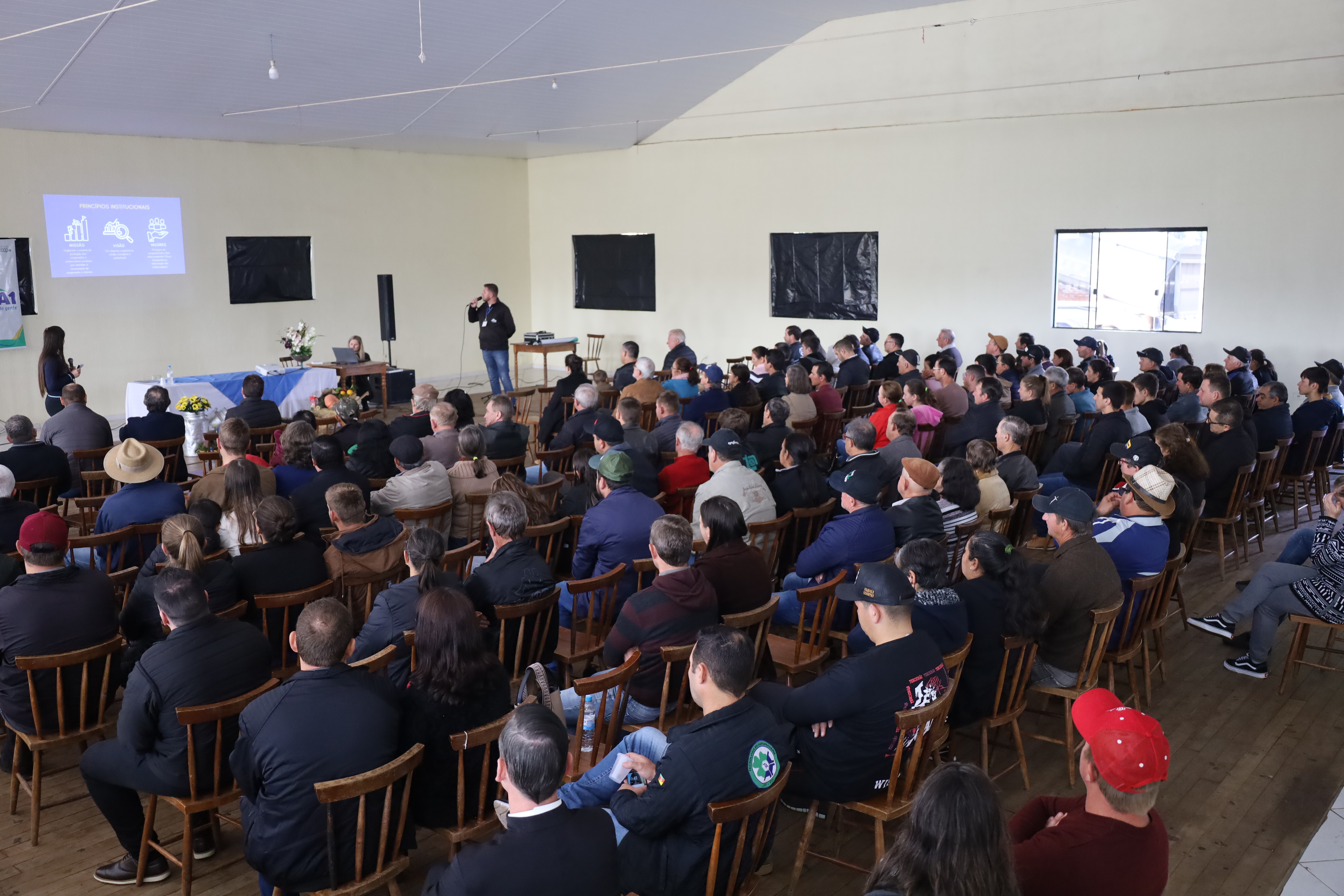 REUNIÕES DE AVALIAÇÃO: Cooperativa A1 finaliza roteiro de visitas