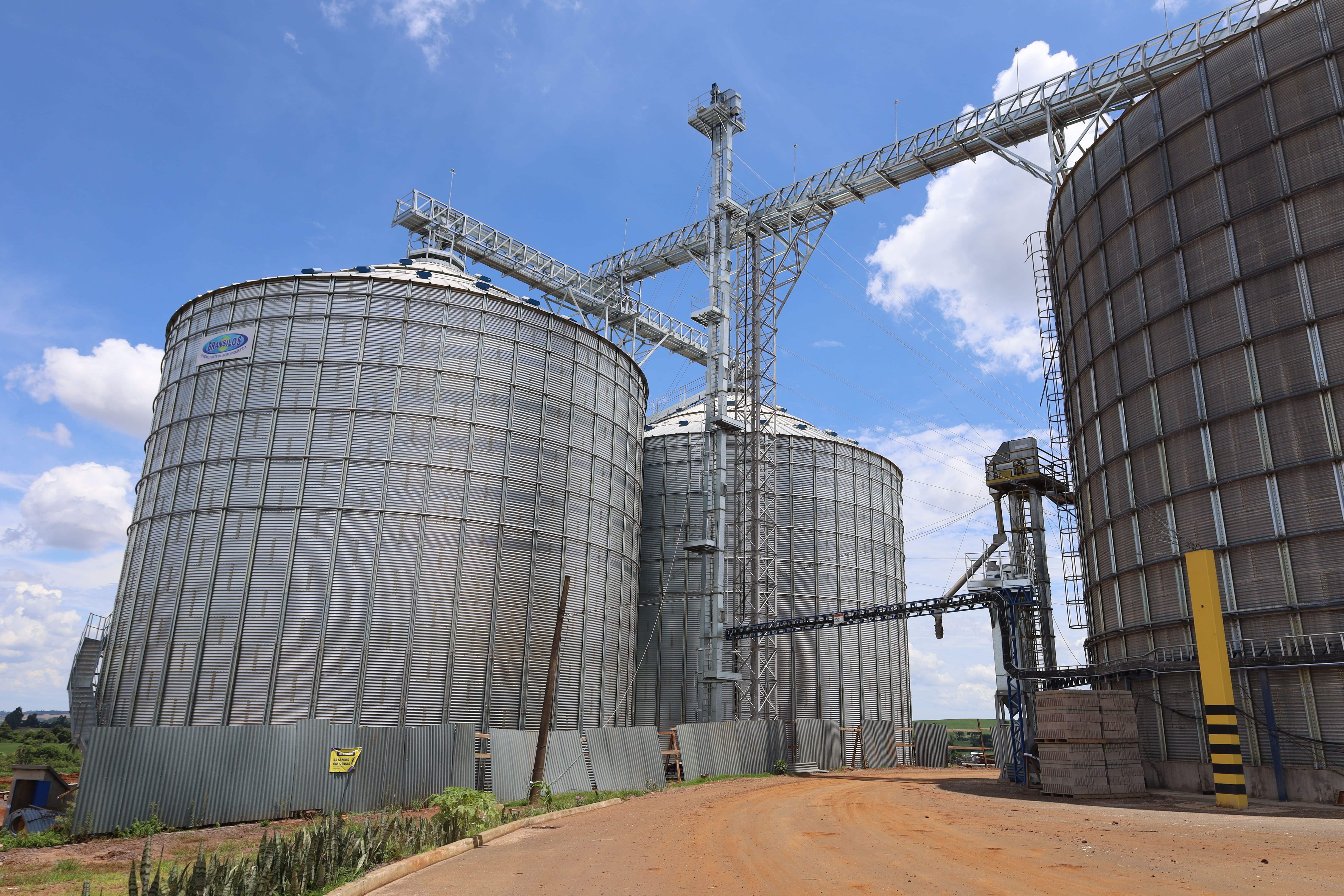 GRÃOS COM QUALIDADE: Iniciada a safra 25/26 de milho na Cooper A1  